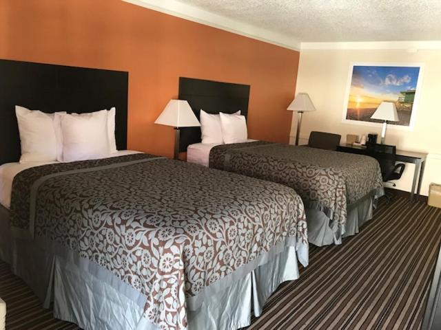 Days Inn By Wyndham Jacksonville Baymeadows Exteriör bild